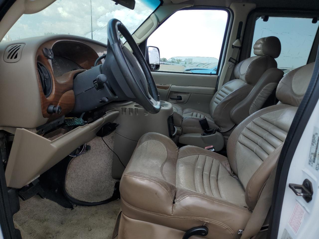 2003 Ford Econoline E150 Van VIN: 1FDRE14L23HA05933 Lot: 63083205