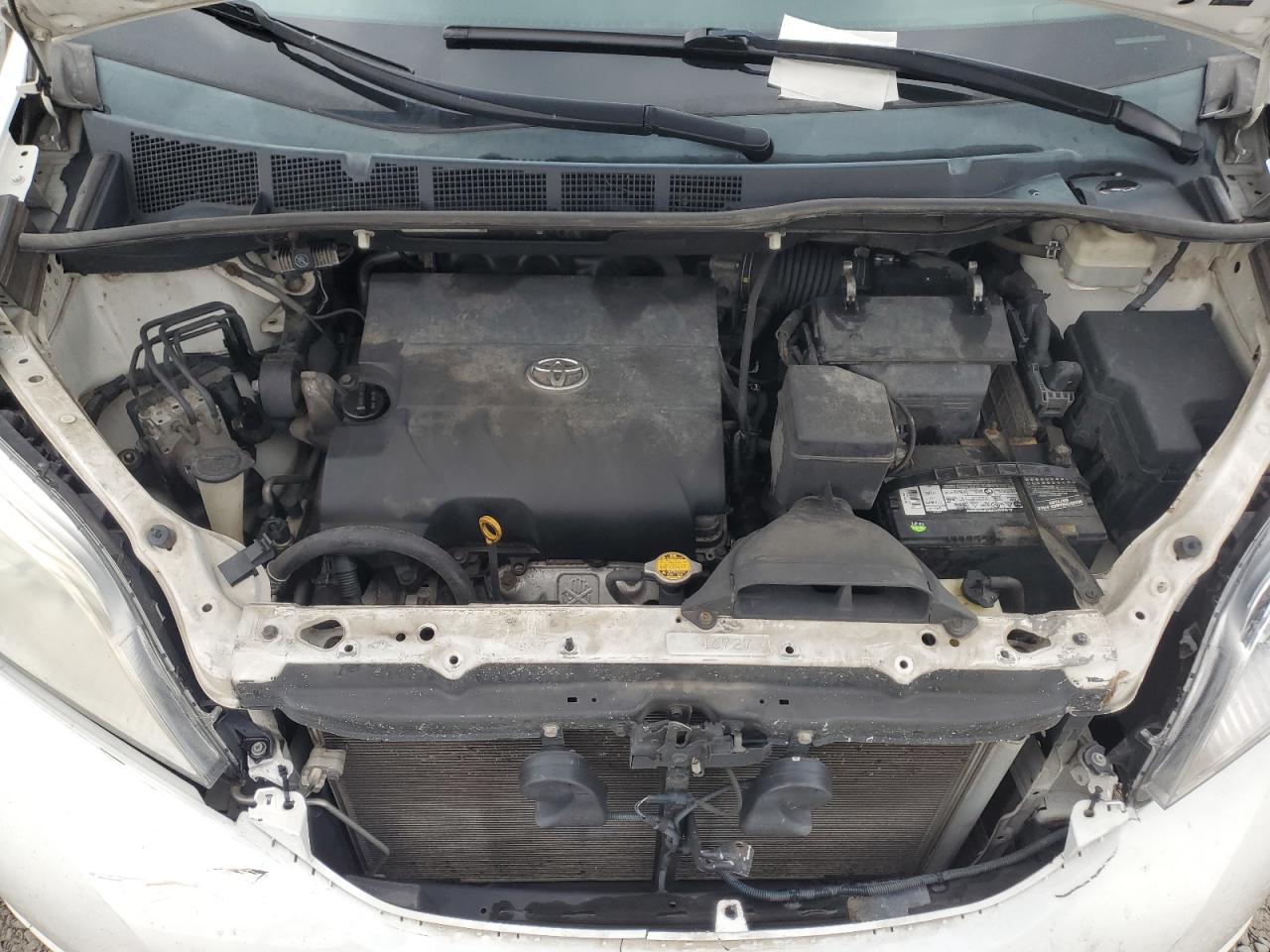 2012 Toyota Sienna Xle VIN: 5TDYK3DC0CS212613 Lot: 62317765