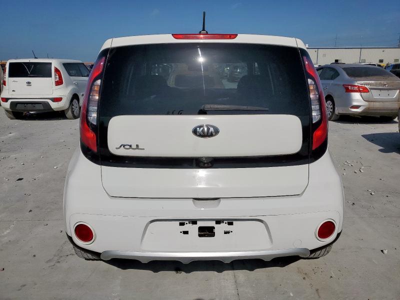 Паркетники KIA SOUL 2017 Белы