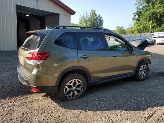  SUBARU FORESTER 2022 Green