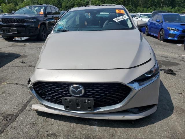  MAZDA 3 2022 Серебристый