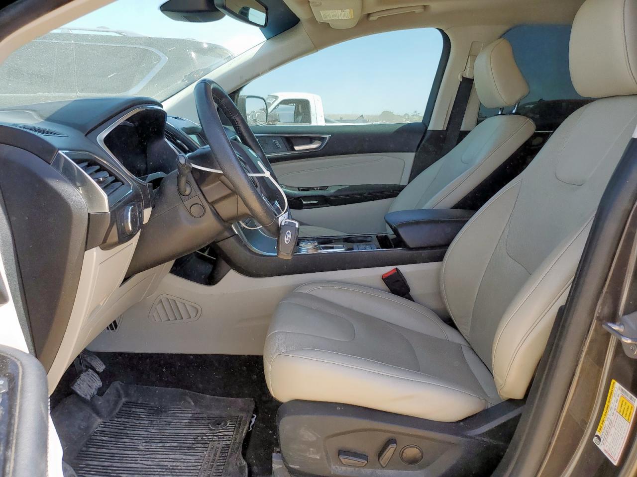 2020 Ford Edge Titanium VIN: 2FMPK3K92LBA92250 Lot: 66395135