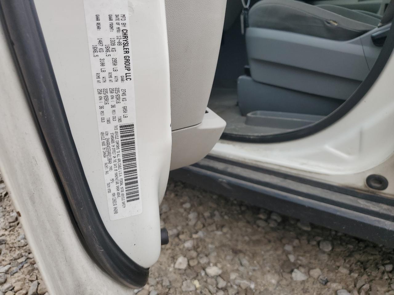 2010 Chrysler Town & Country Lx VIN: 2A4RR4DE6AR213840 Lot: 65094575