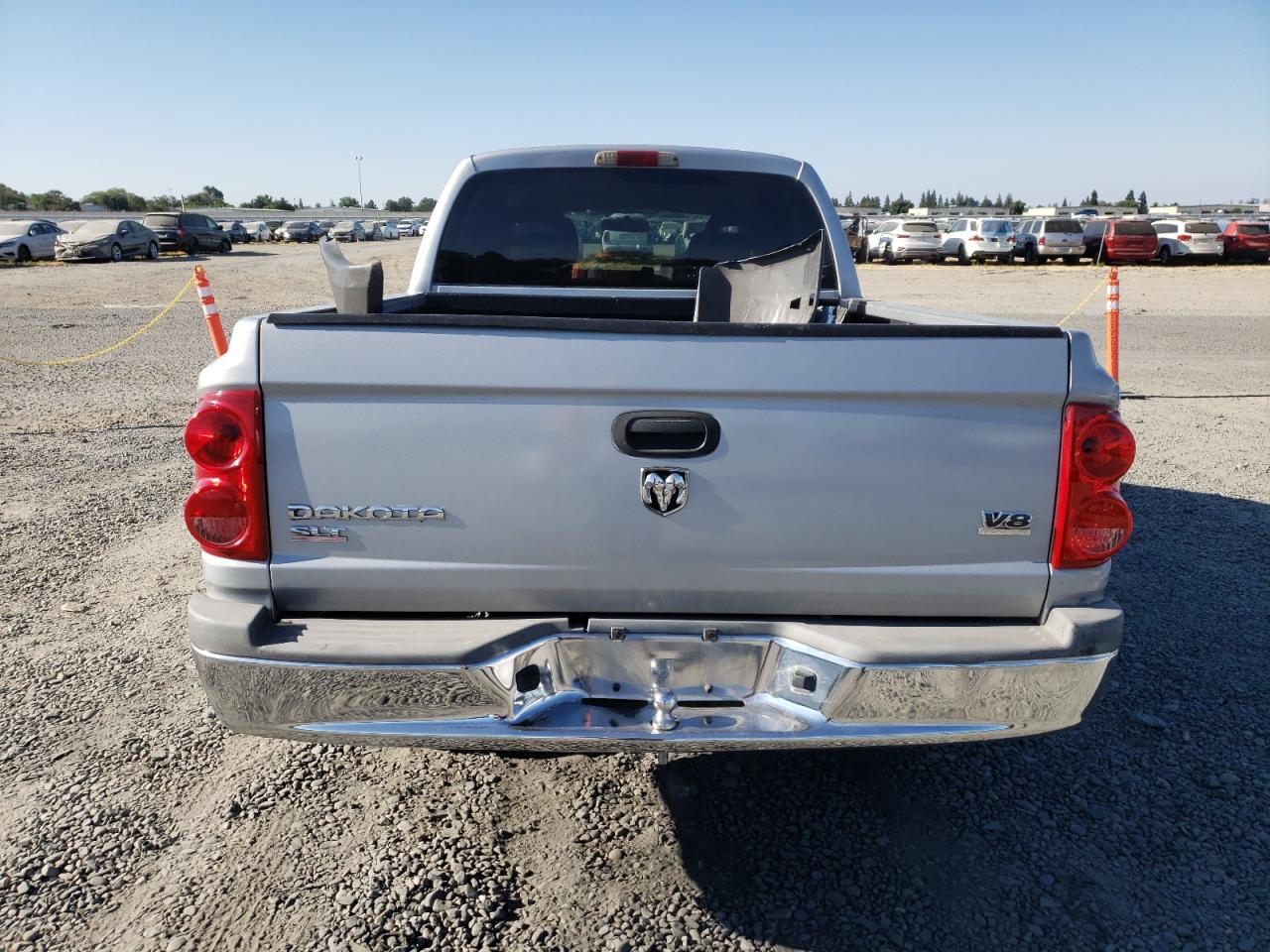 2005 Dodge Dakota Quad Slt VIN: 1D7HE48N25S218888 Lot: 64266065