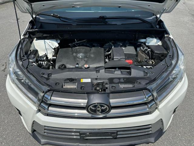 2019 TOYOTA HIGHLANDER LIMITED  