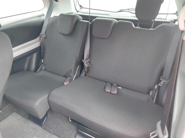 2010 TOYOTA YARIS SR V