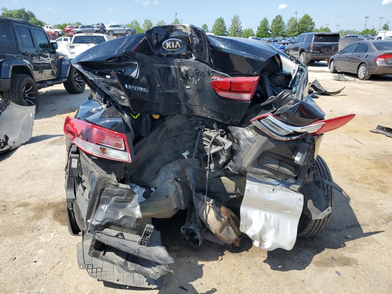 2020 Kia Optima Lx VIN: 5XXGT4L32LG442834 Lot: 64468525