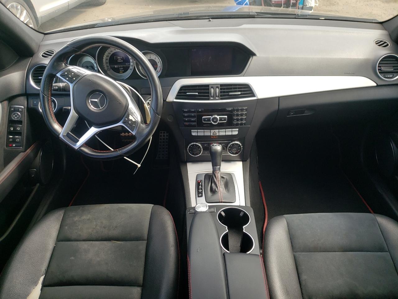 2013 Mercedes-Benz C 300 4Matic VIN: WDDGF8AB1DR261947 Lot: 63380595