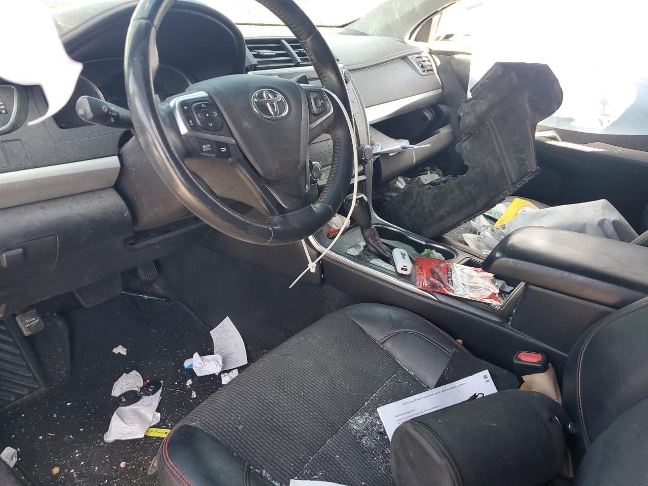 4T1BF1FK5GU259765 2016 Toyota Camry Le