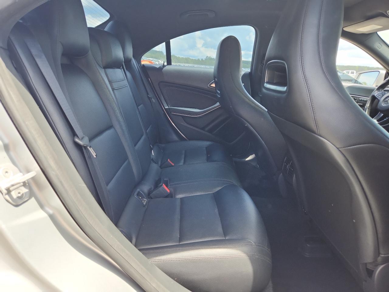 2015 Mercedes-Benz Cla 250 VIN: WDDSJ4EB2FN260053 Lot: 63081665