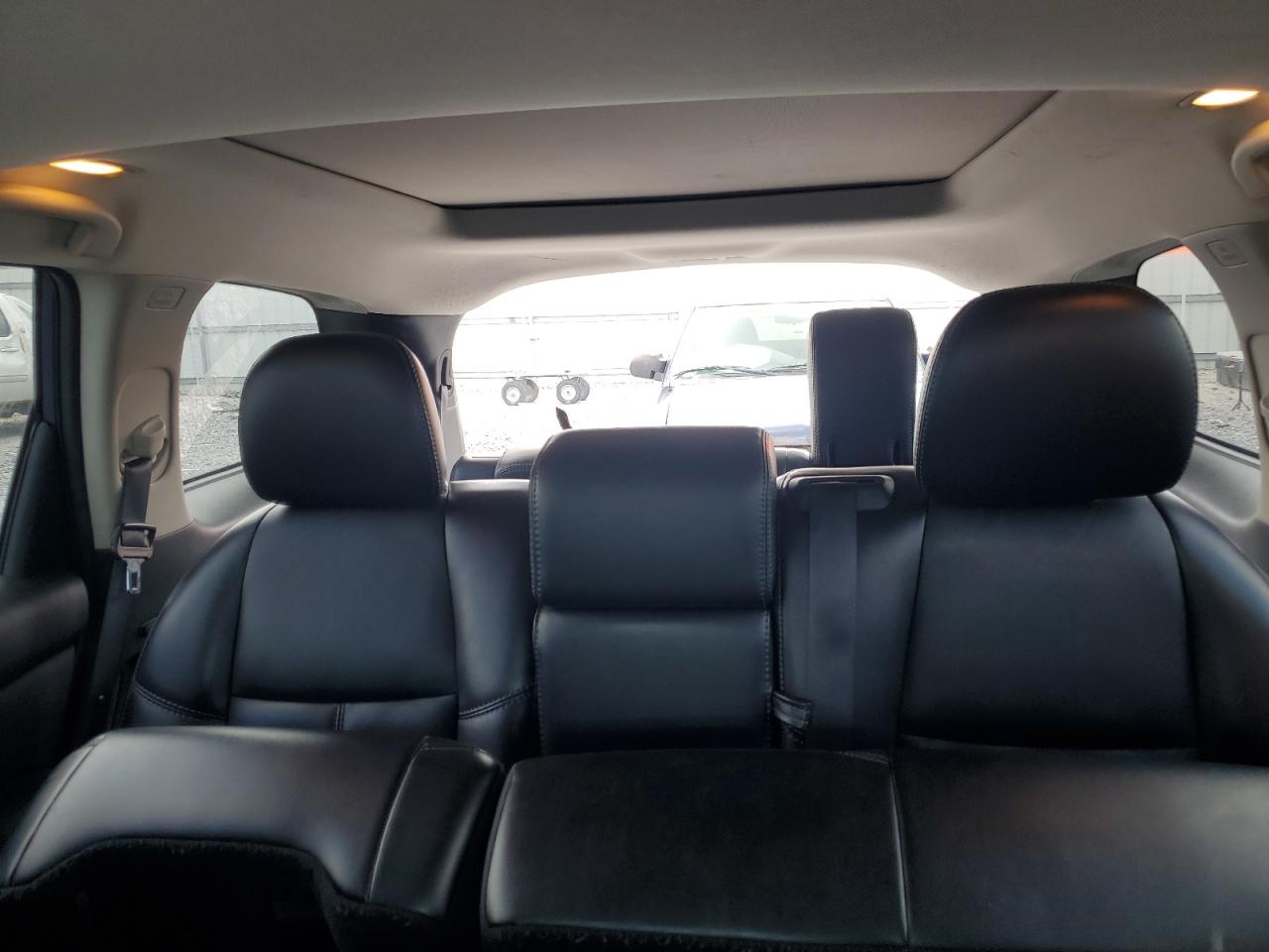 2018 Nissan Pathfinder S VIN: 5N1DR2MN4JC607328 Lot: 65805275