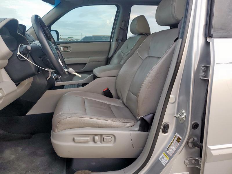 Parquets HONDA PILOT 2013 Srebrny