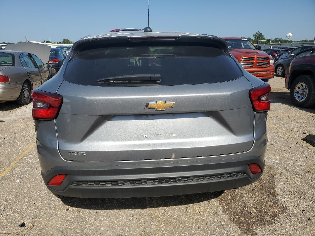 2024 Chevrolet Trax Ls VIN: KL77LFE21RC246065 Lot: 65909845