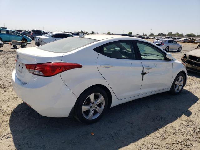  HYUNDAI ELANTRA 2013 Biały