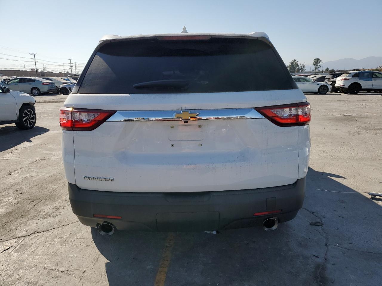 2018 Chevrolet Traverse Ls VIN: 1GNERFKW8JJ264134 Lot: 62762755