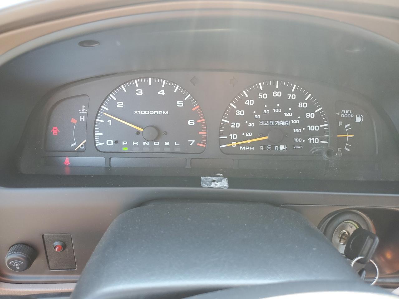 1998 Toyota 4Runner Sr5 VIN: JT3GN86R5W0082566 Lot: 65039655