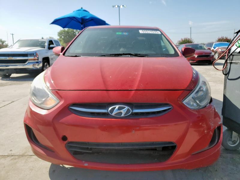 Sedans HYUNDAI ACCENT 2017 Czerwony