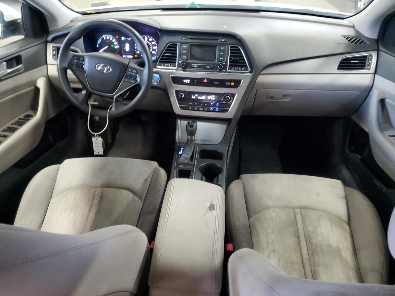 2016 Hyundai Sonata Hybrid VIN: KMHE24L11GA028773 Lot: 65207385
