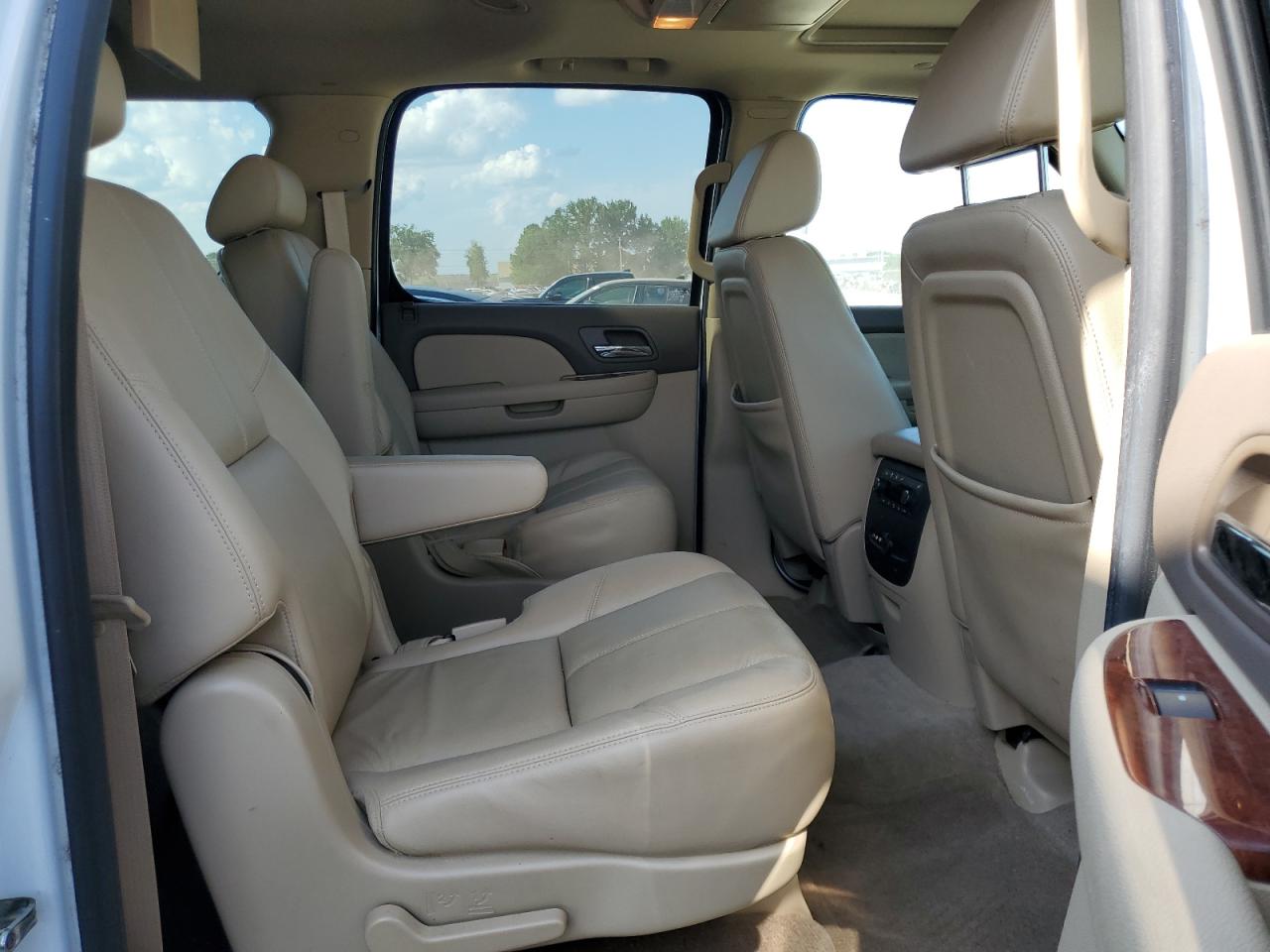 2009 GMC Yukon Xl C1500 Slt VIN: 1GKFC36J89J121227 Lot: 65235815