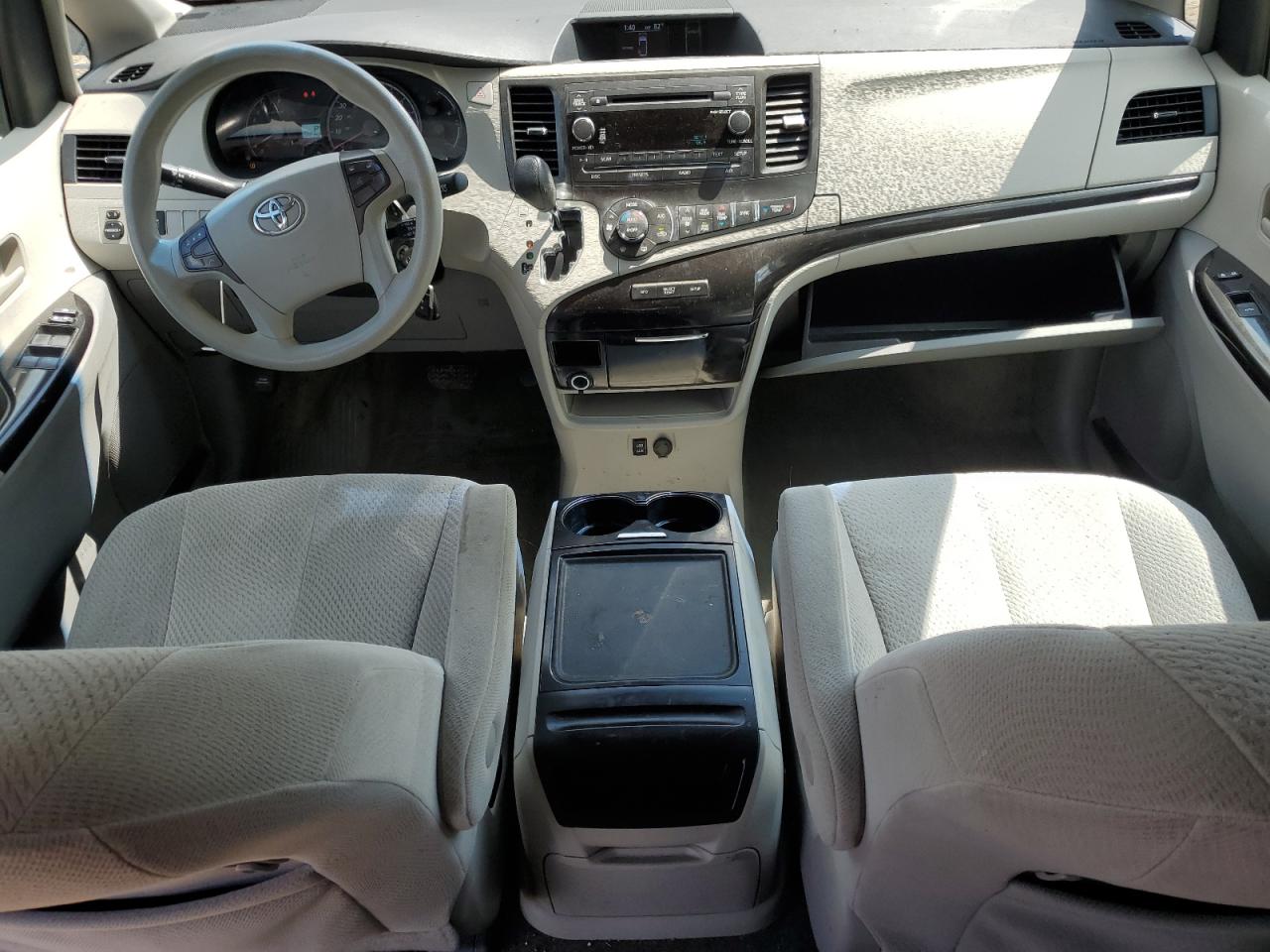 2013 Toyota Sienna Le VIN: 5TDJK3DC0DS057788 Lot: 64520905