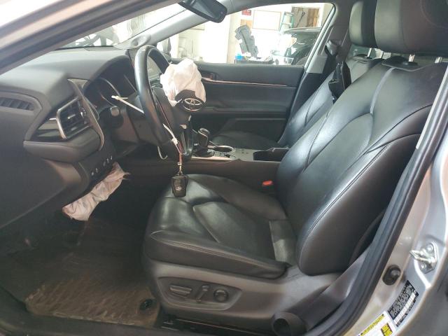  TOYOTA CAMRY 2021 Srebrny
