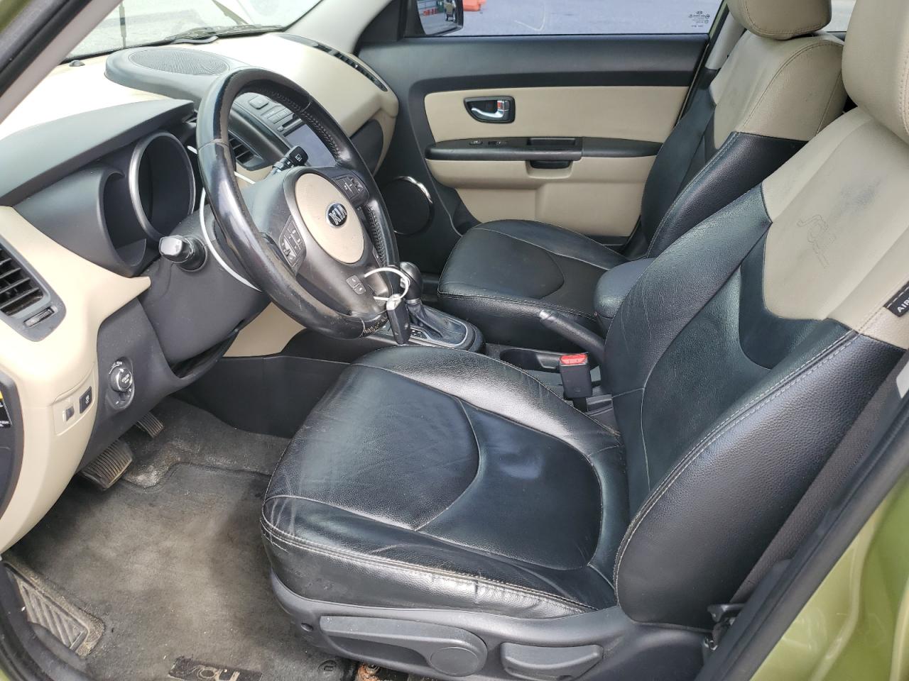 2013 Kia Soul + VIN: KNDJT2A66D7546244 Lot: 65229935