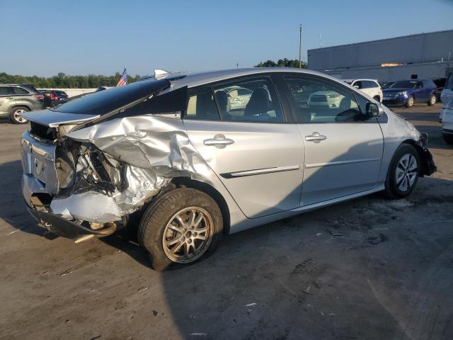  TOYOTA PRIUS 2016 Серебристый