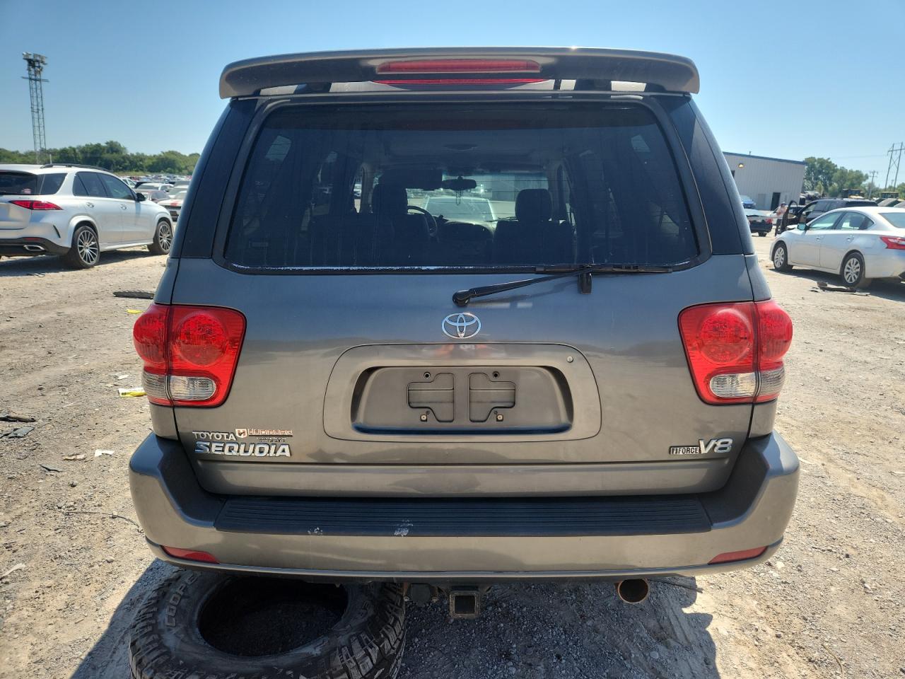 2005 Toyota Sequoia Limited VIN: 5TDZT38AX5S252887 Lot: 62966925
