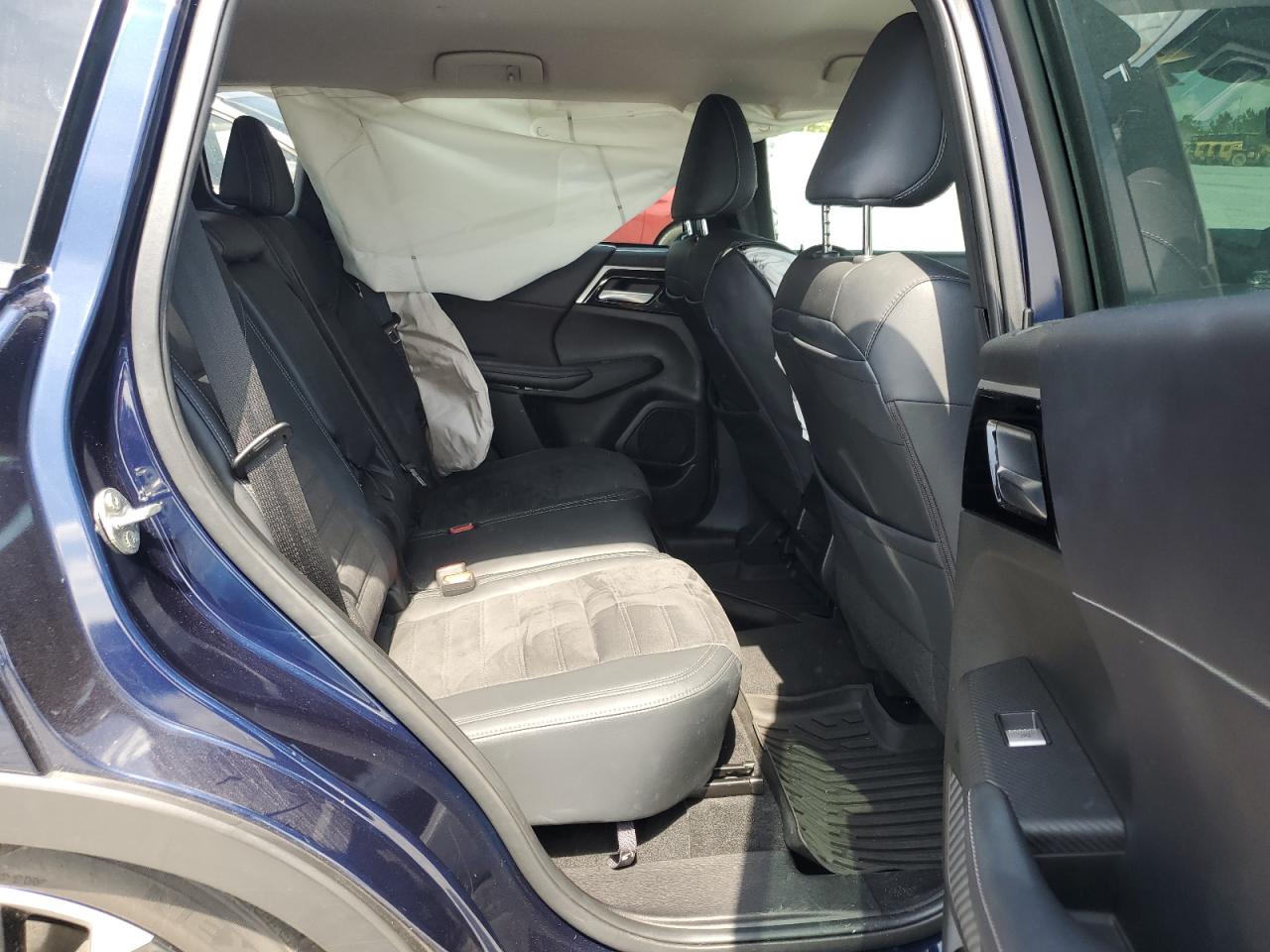 2023 Mitsubishi Outlander Se VIN: JA4J3UA8XPZ008470 Lot: 64327415