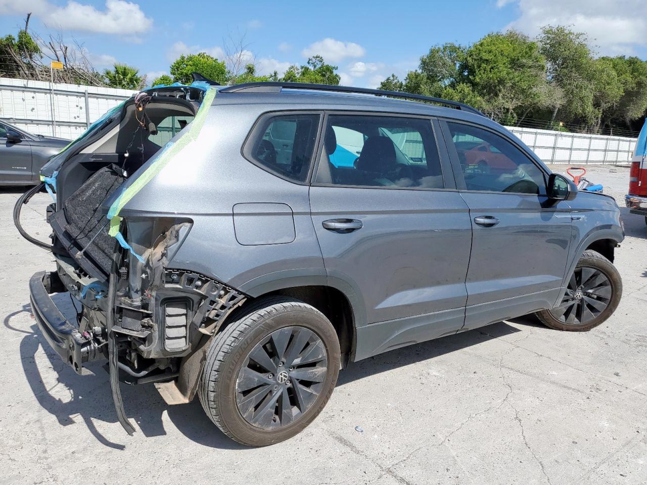 2022 Volkswagen Taos S grey null gas 3VVDX7B25NM056736 photo #4