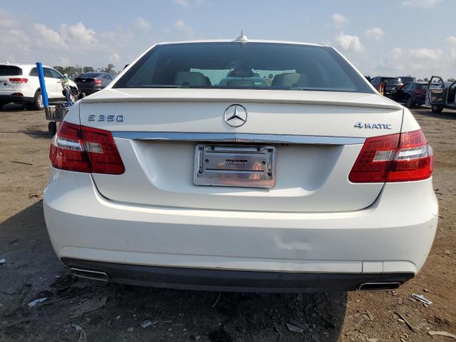 Sedans MERCEDES-BENZ E-CLASS 2013 Biały
