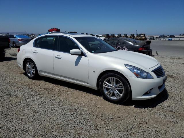  INFINITI Q40 2015 Белы