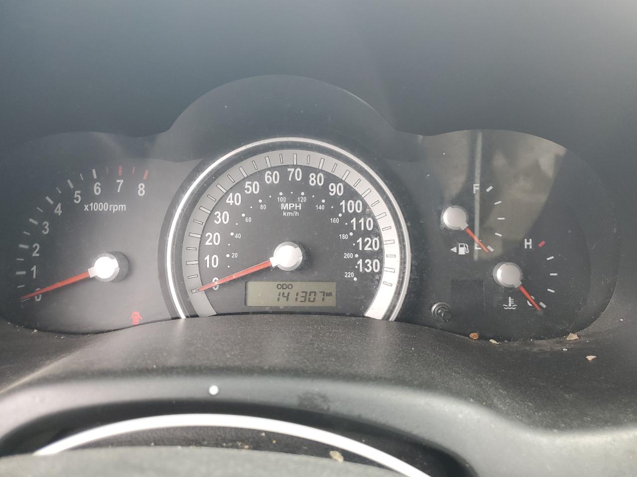 2008 Hyundai Entourage Gls VIN: KNDMC233286051843 Lot: 63221315