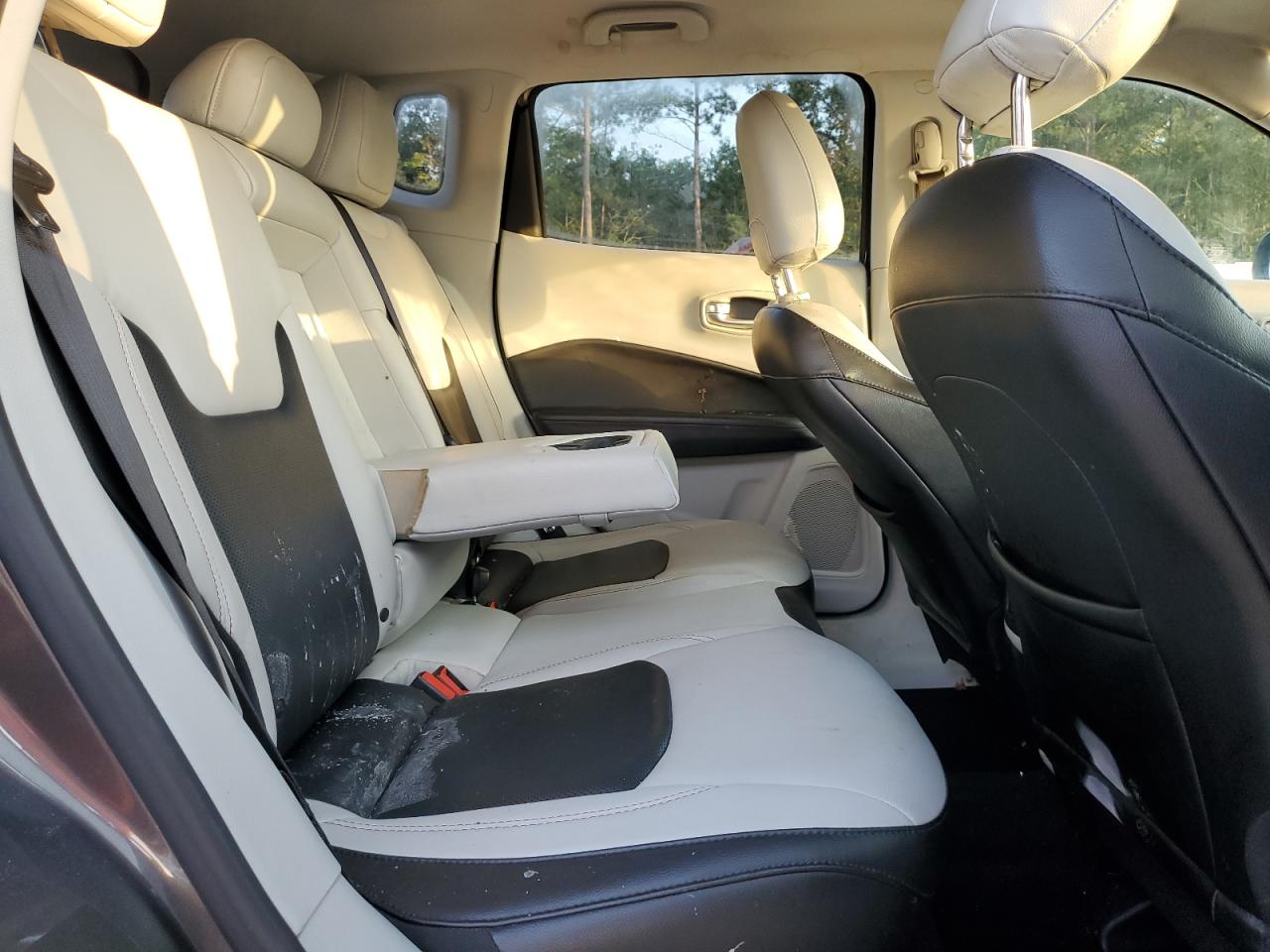 2018 Jeep Compass Limited VIN: 3C4NJCCB9JT358848 Lot: 65519545