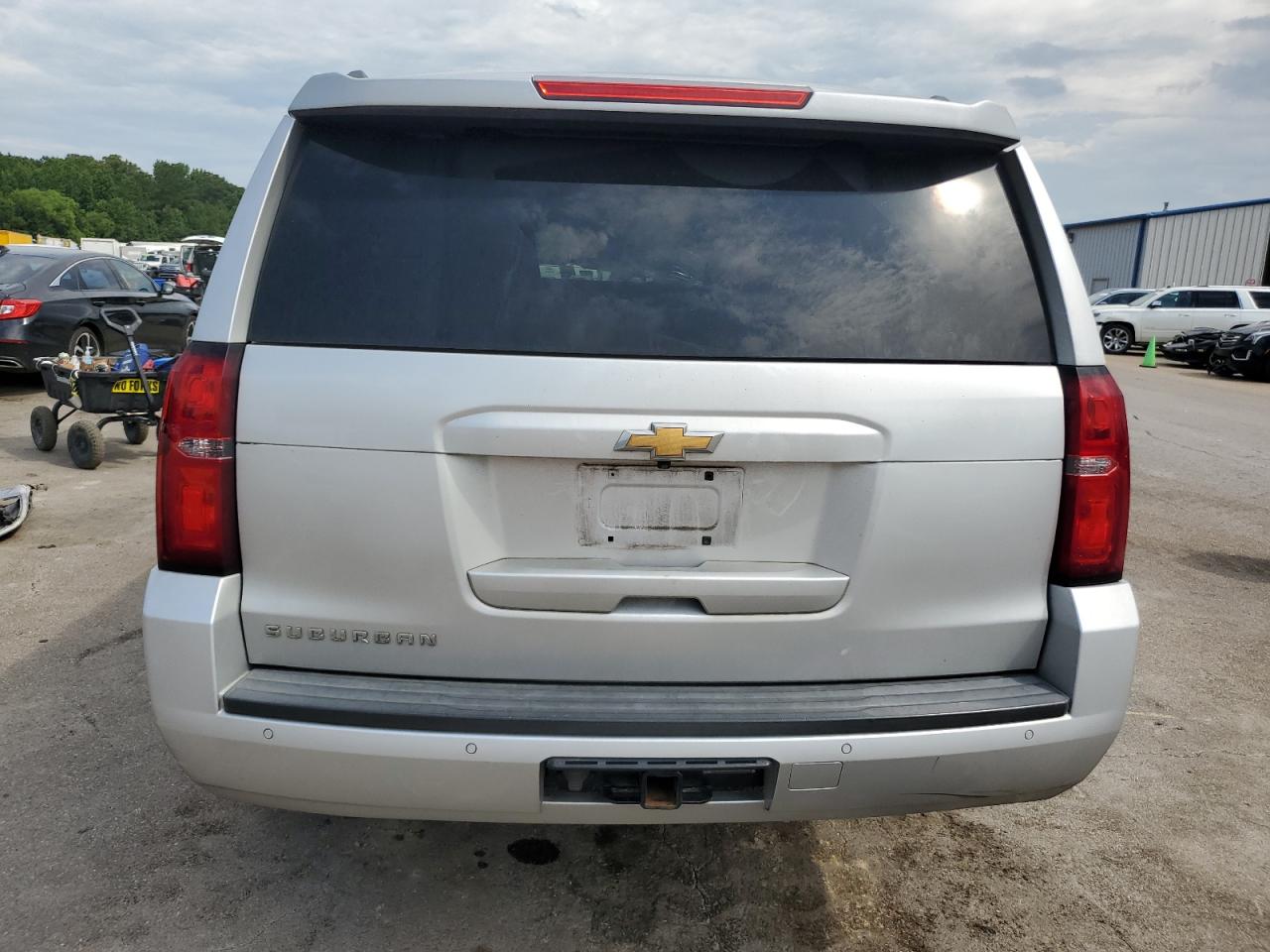 2016 Chevrolet Suburban C1500 Lt VIN: 1GNSCHKC4GR395531 Lot: 62737705