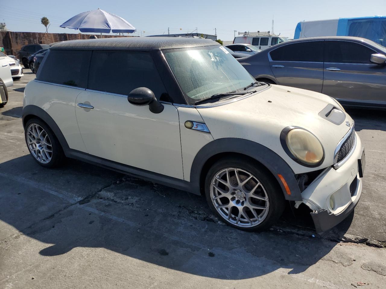 2010 Mini Cooper S VIN: WMWMF7C57ATZ71204 Lot: 67015765