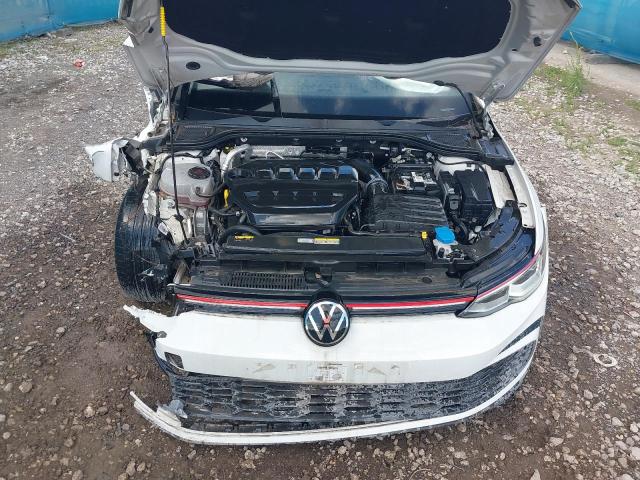 2024 VOLKSWAGEN GOLF GTI TSI S-A 
