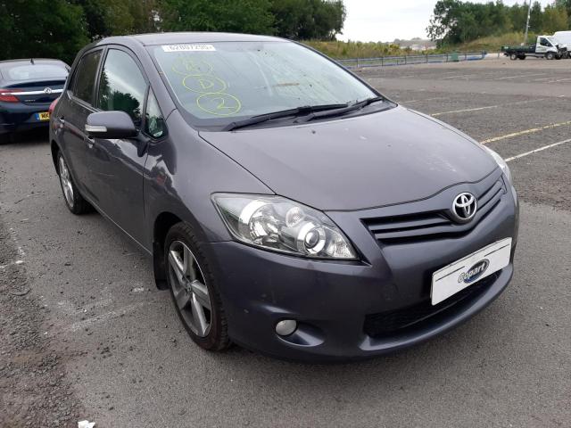 2010 TOYOTA AURIS SR V