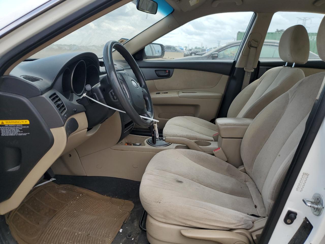 2010 Kia Optima Lx VIN: KNAGG4A8XA5438256 Lot: 64682675