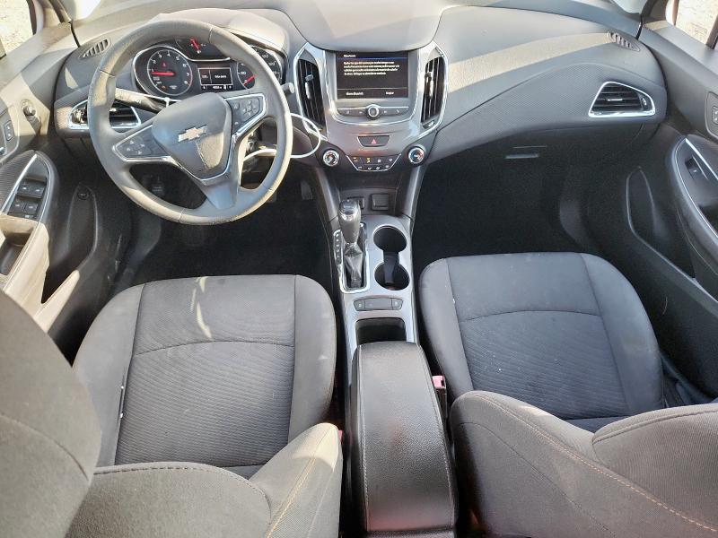  CHEVROLET CRUZE 2019 Czerwony