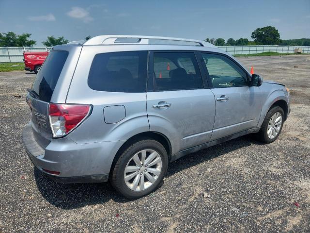 Parquets SUBARU FORESTER 2016 Srebrny