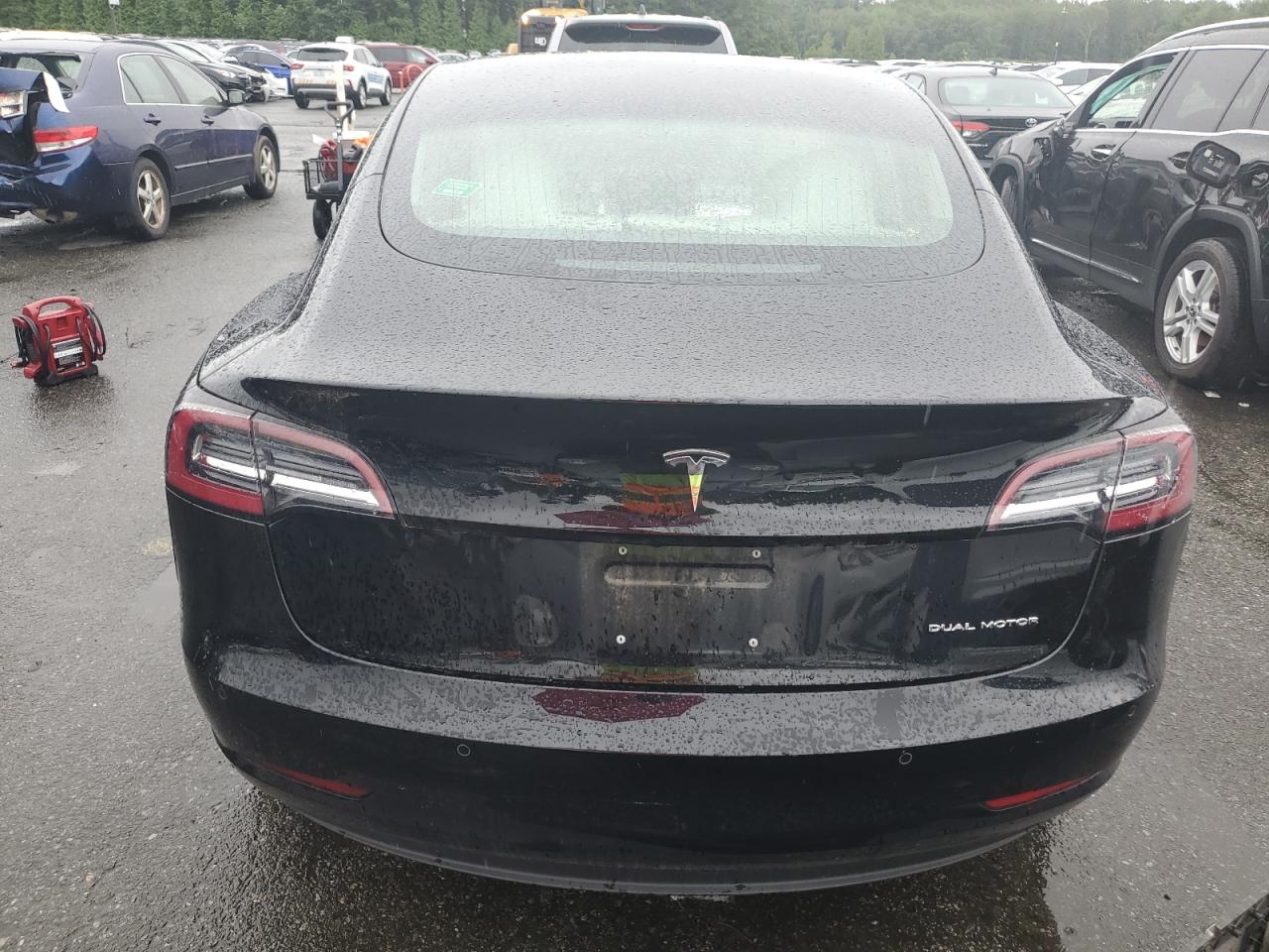 2018 Tesla Model 3 VIN: 5YJ3E1EB6JF095939 Lot: 63846885