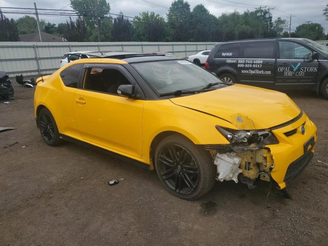 Hatchbacks TOYOTA SCION 2012 Yellow