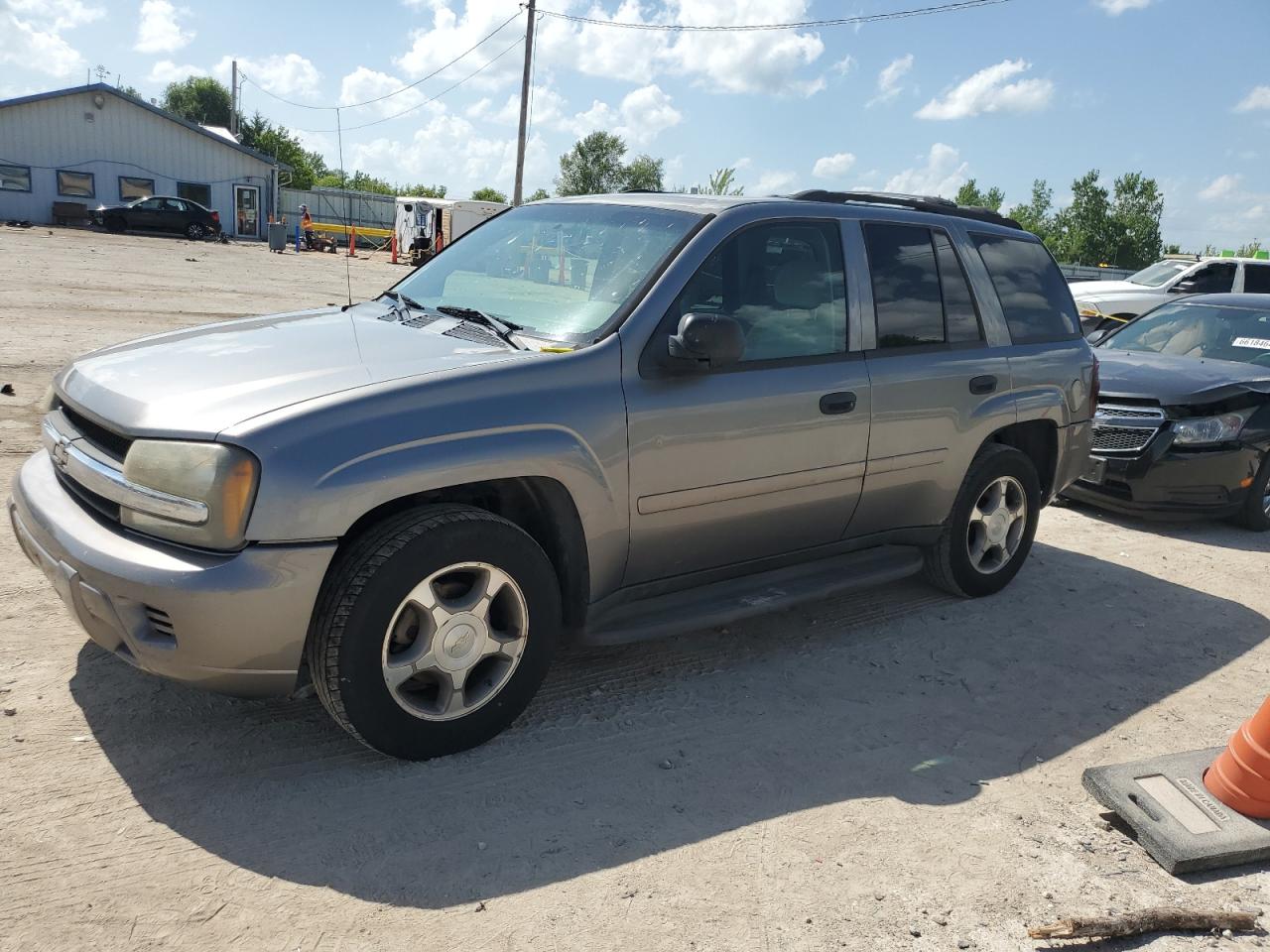 1gndt13s282259320 1GNDT13S282259320 2008 Chevrolet Trailblazer Ls