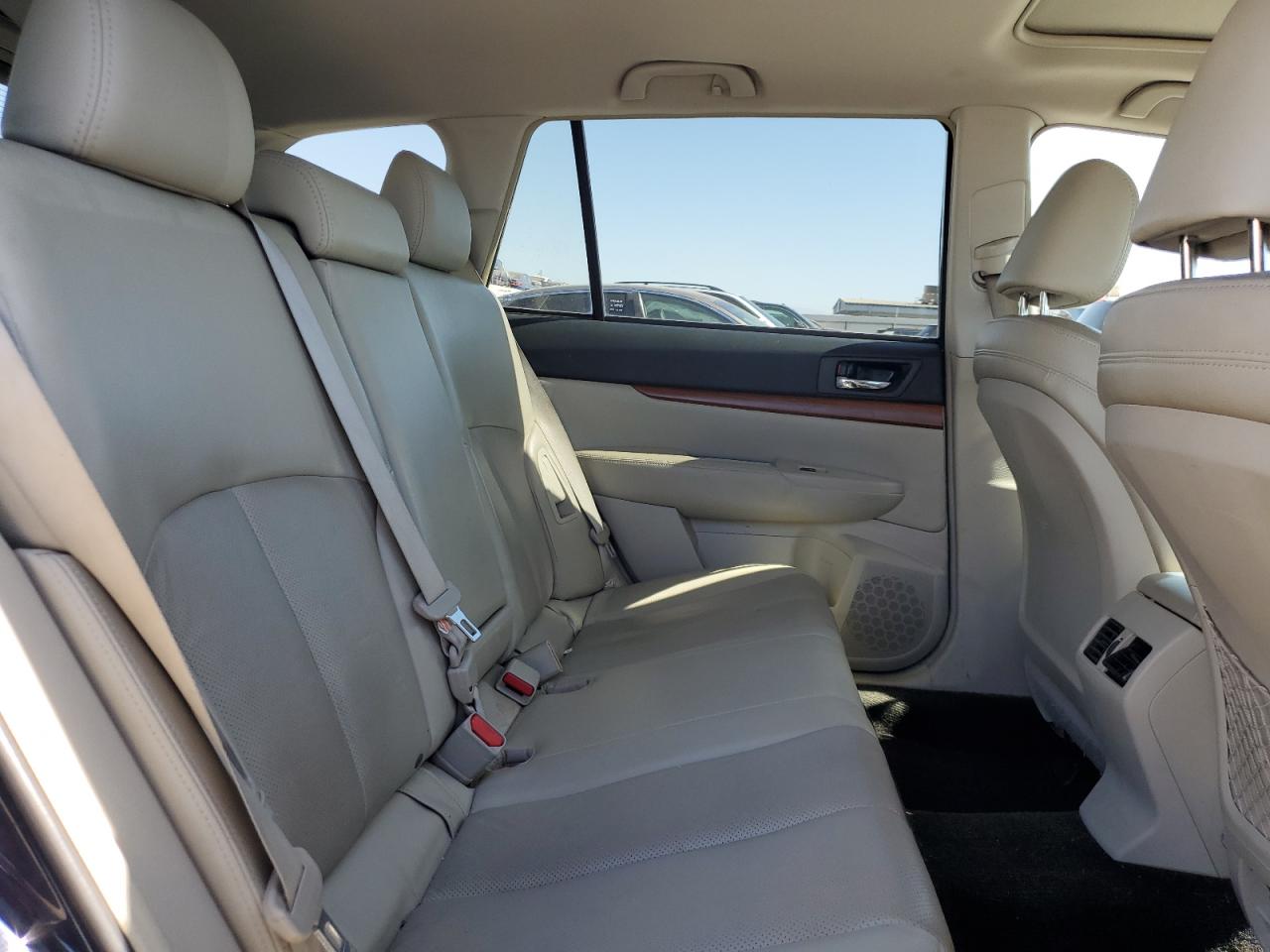 2013 Subaru Outback 3.6R Limited VIN: 4S4BRDPC9D2239526 Lot: 65949835