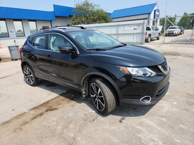  NISSAN ROGUE 2017 Czarny