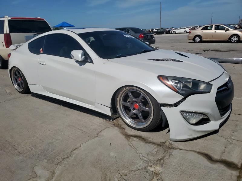 Coupet HYUNDAI GENESIS 2013 Biały