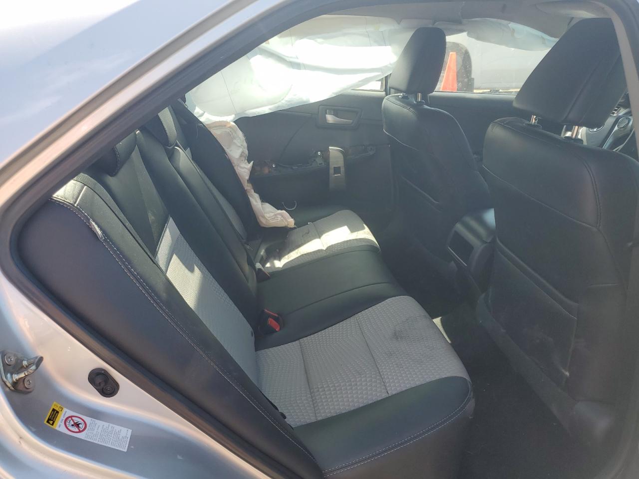 2014 Toyota Camry L VIN: 4T1BF1FKXEU755951 Lot: 64700355