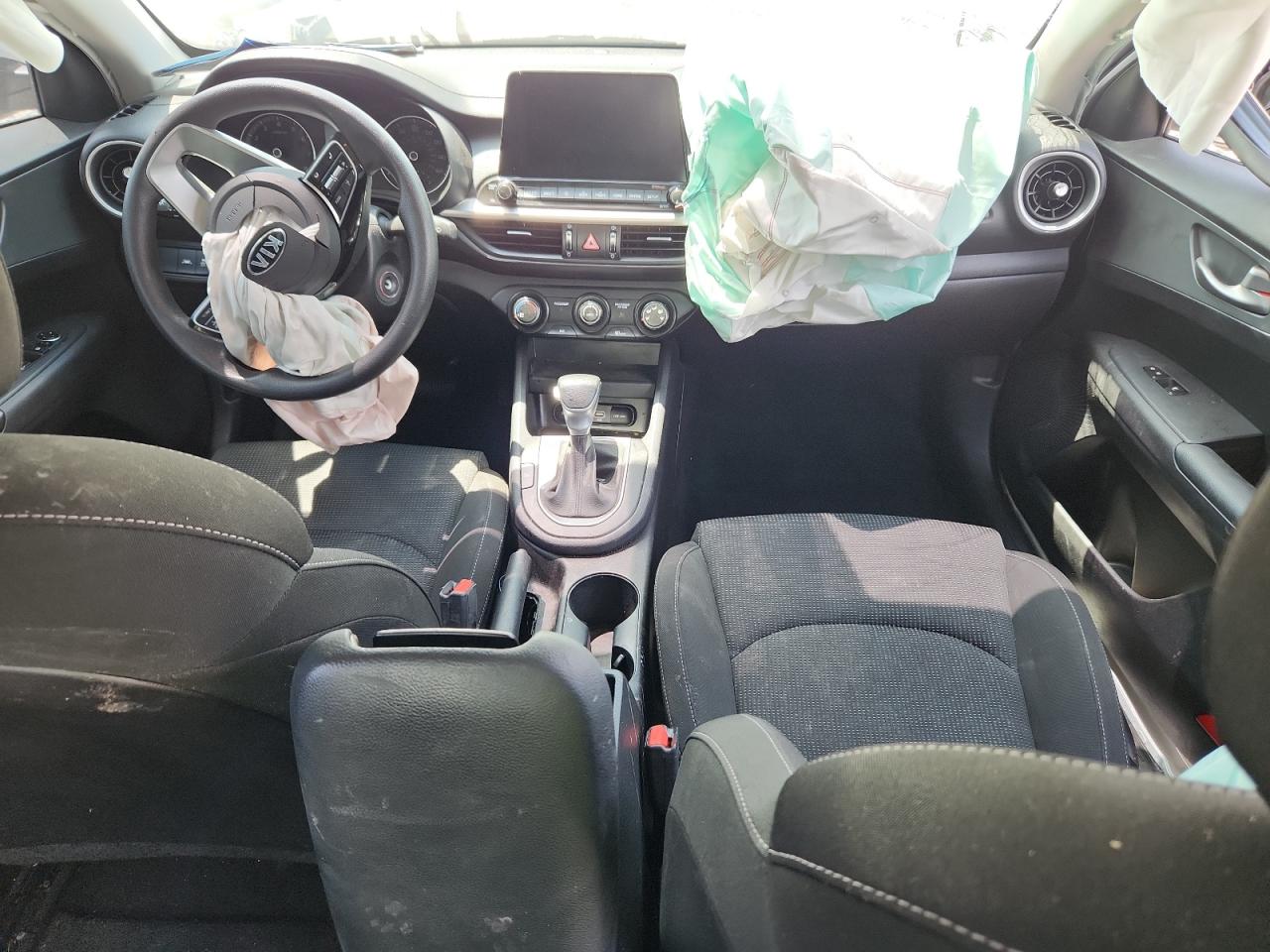 3KPF24AD9ME340161 2021 Kia Forte Fe