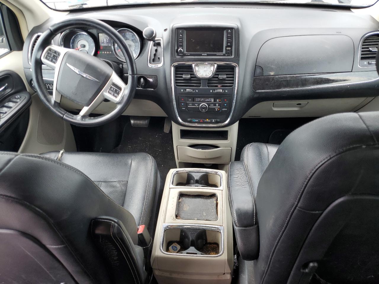 2014 Chrysler Town & Country Touring L VIN: 2C4RC1CG2ER214840 Lot: 65204175